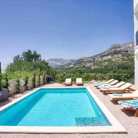 Nasuta * Klis